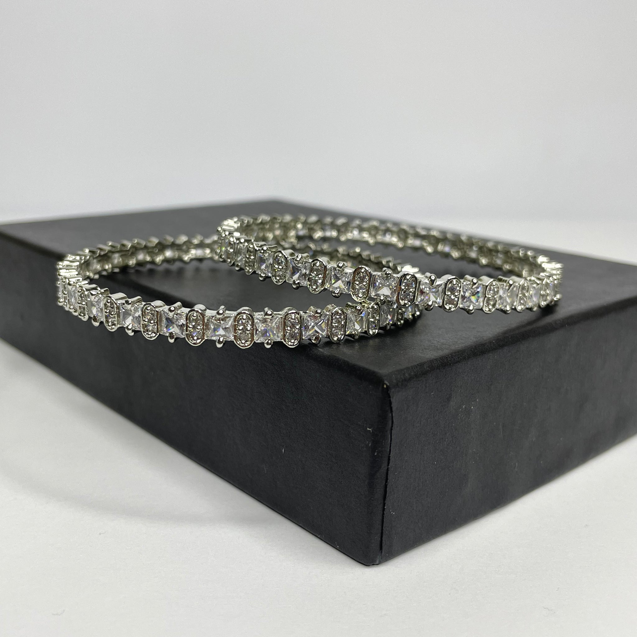 Bangles - B103