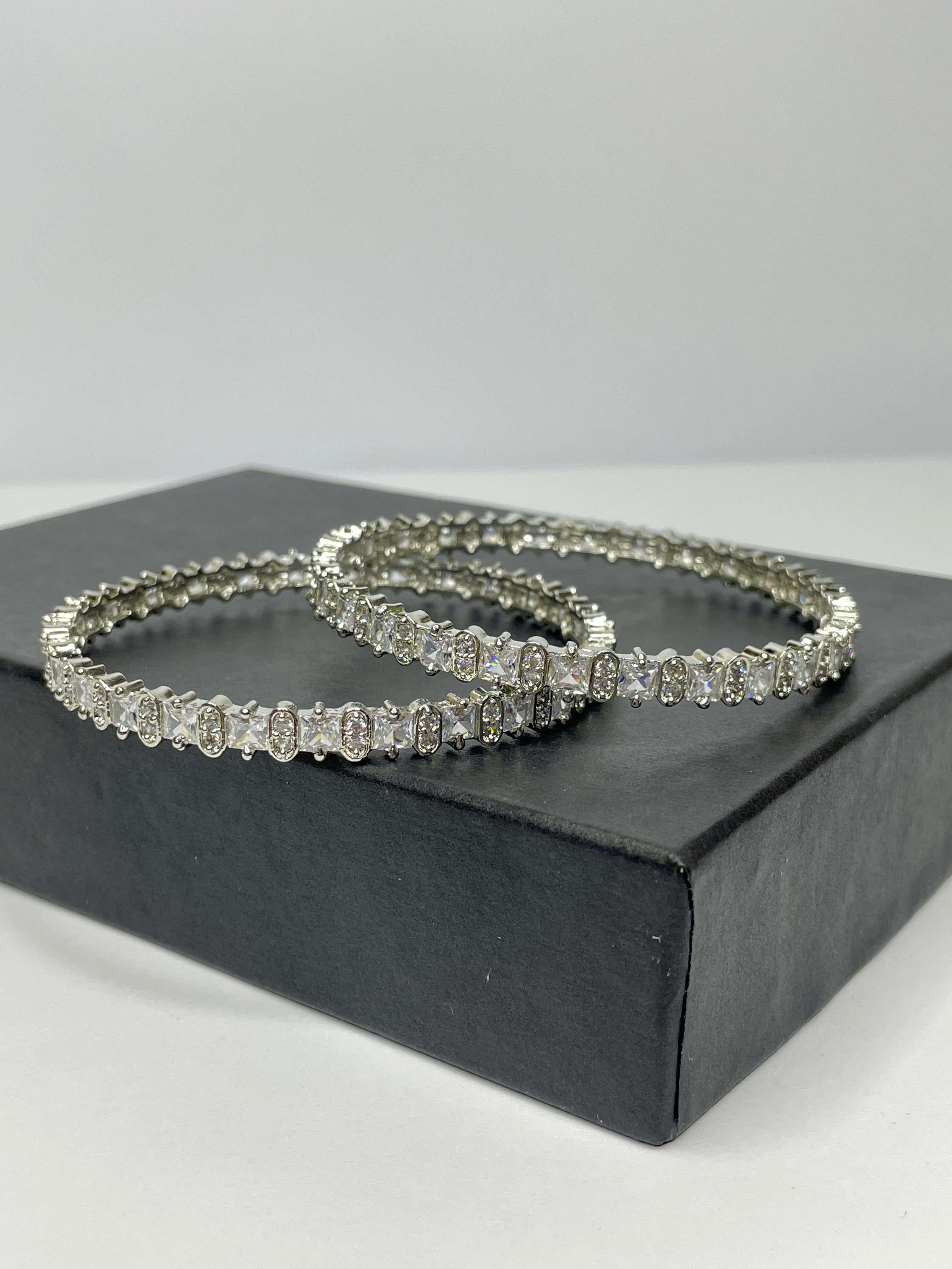Bangles - B103