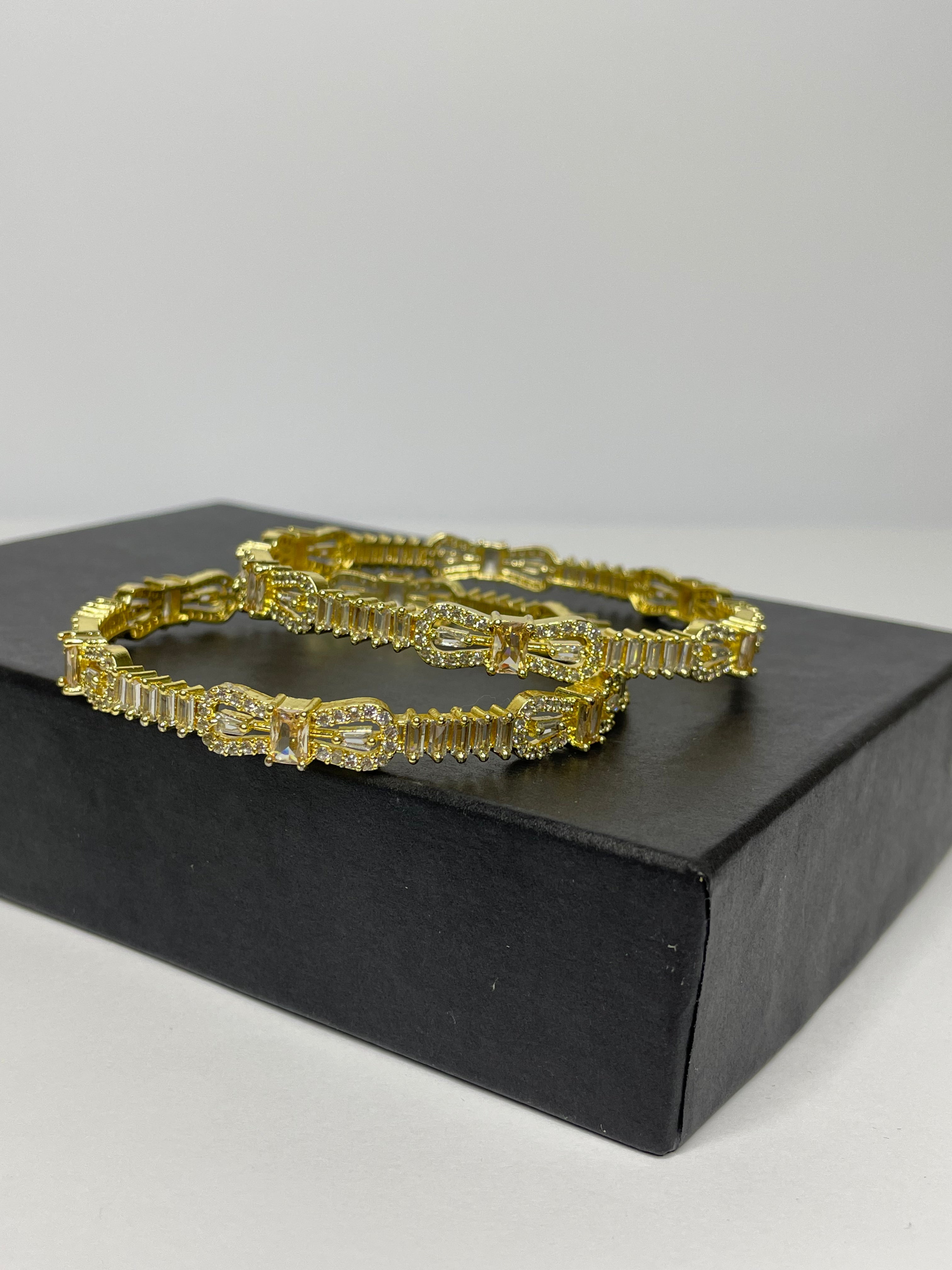 Bangles - B104