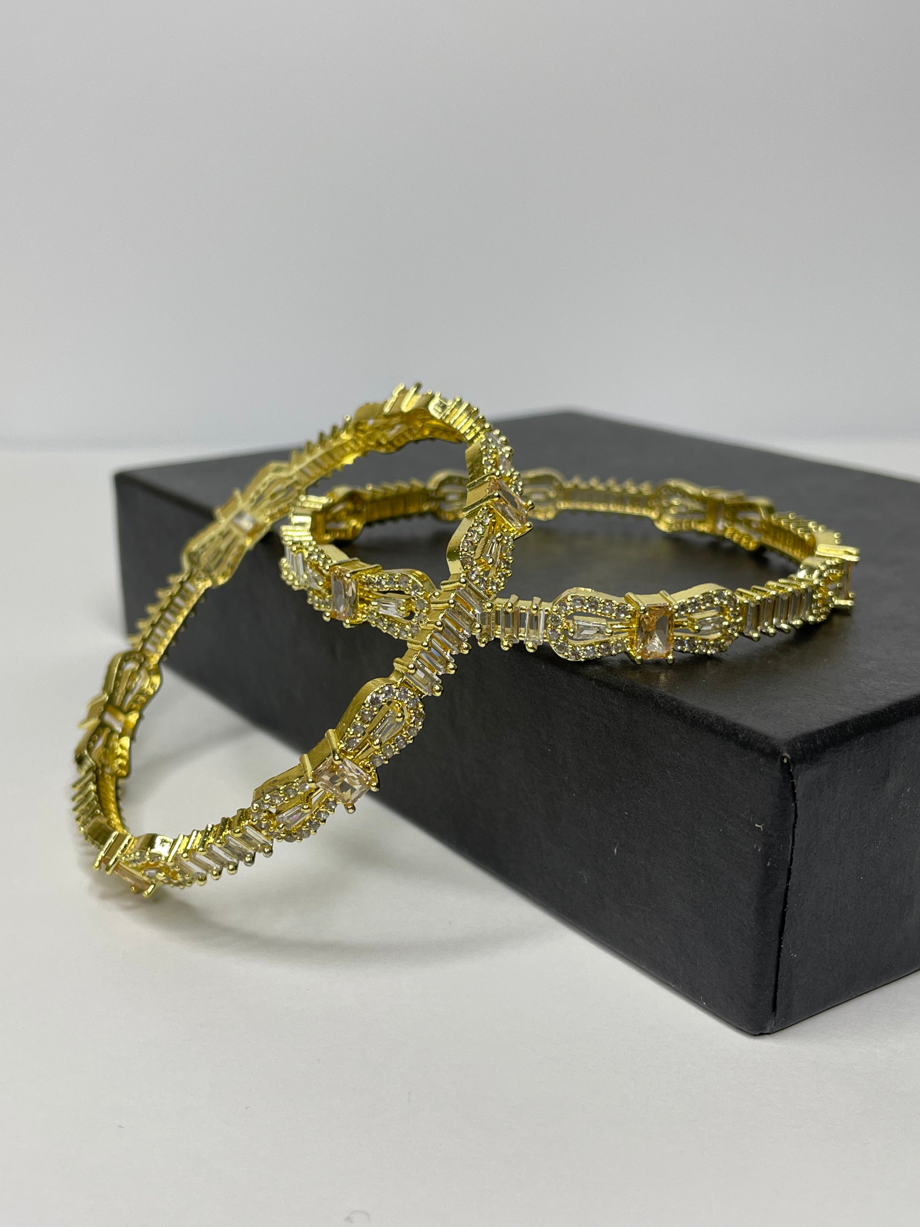 Bangles - B104
